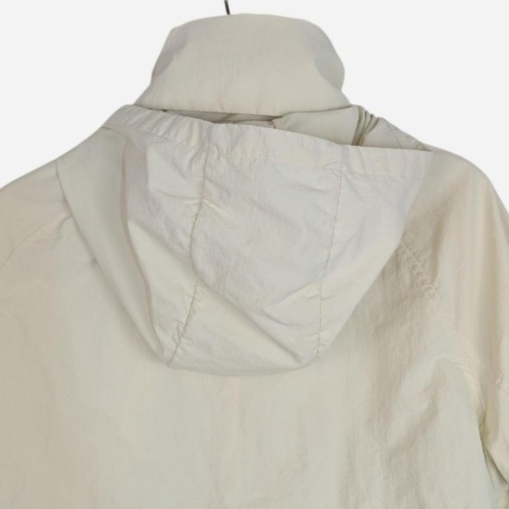 Quince Water Repellent Windbreaker Jacket Tofu Cream Large - Picture 8 of 12